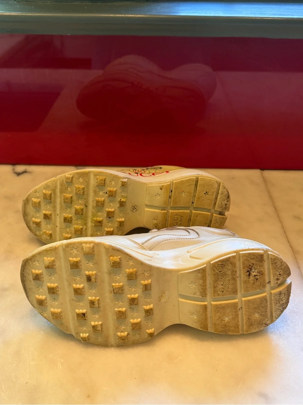 Vintage Sample Gucci Rhyton Cream Leather Tennis Shoes with Crossed Racket Logo